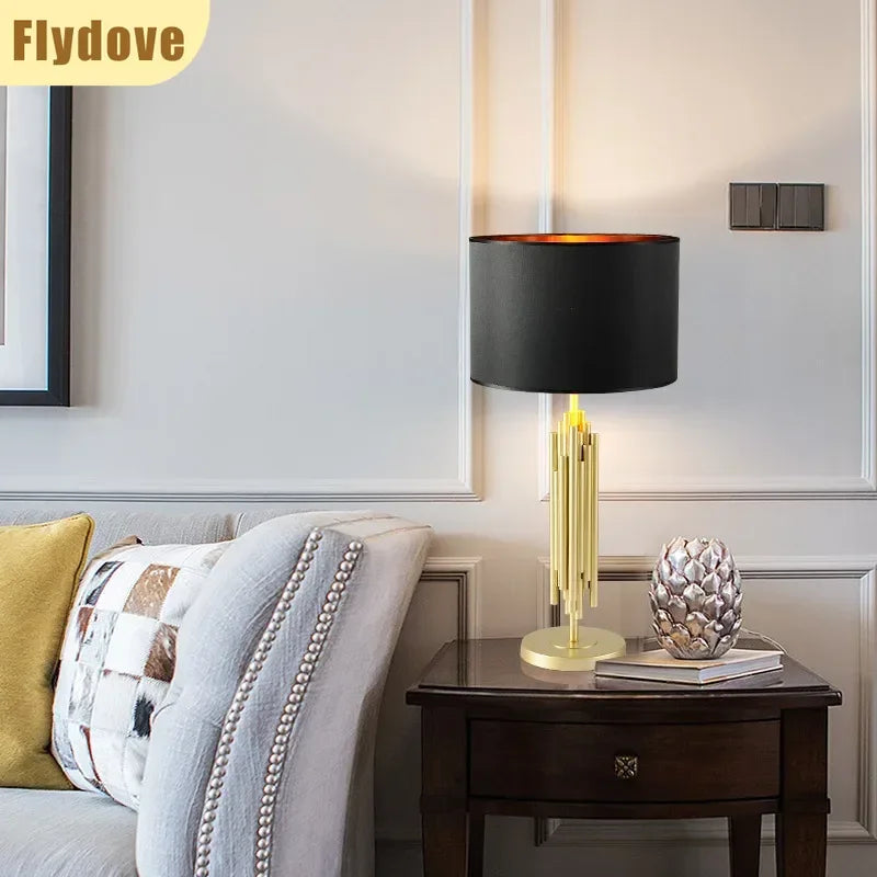 Nordic Light Luxury Bedroom Desk Lamp LED Creative Classic Black Lampshade Home Living Room Home Lighting Decoration Fixtures