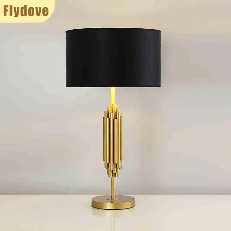 Nordic Light Luxury Bedroom Desk Lamp LED Creative Classic Black Lampshade Home Living Room Home Lighting Decoration Fixtures