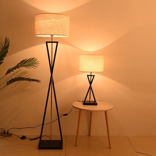 Single Floor Lamp